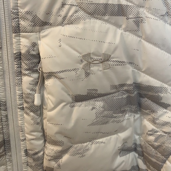 NWT Under Armour Reactor cold gear puffer jacket - Picture 3 of 6